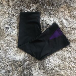 LULULEMON CROPPED LEGGINGS